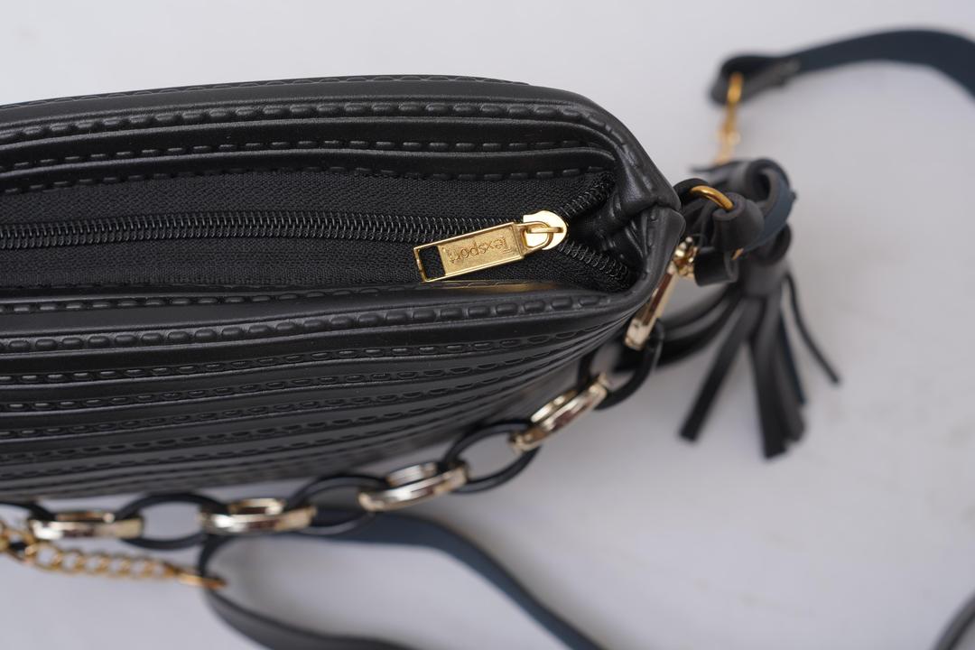 Woman's Crossbody Bag